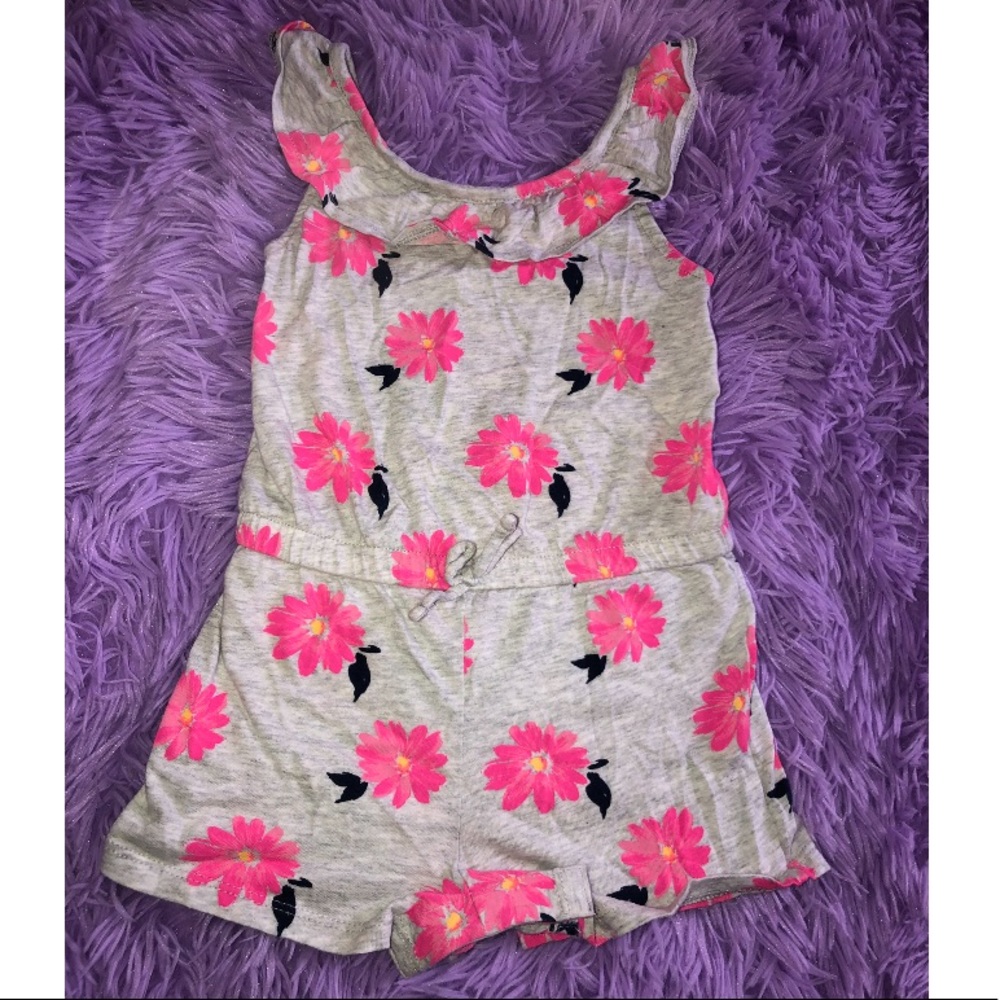 Old Navy Ruffle Flower Shorts Romper🌸